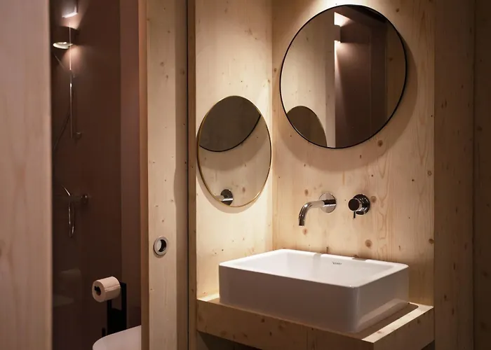 Buitenplaats Petersburg אכסניה *