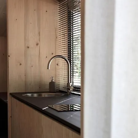 Buitenplaats Petersburg 롯지 아른헴