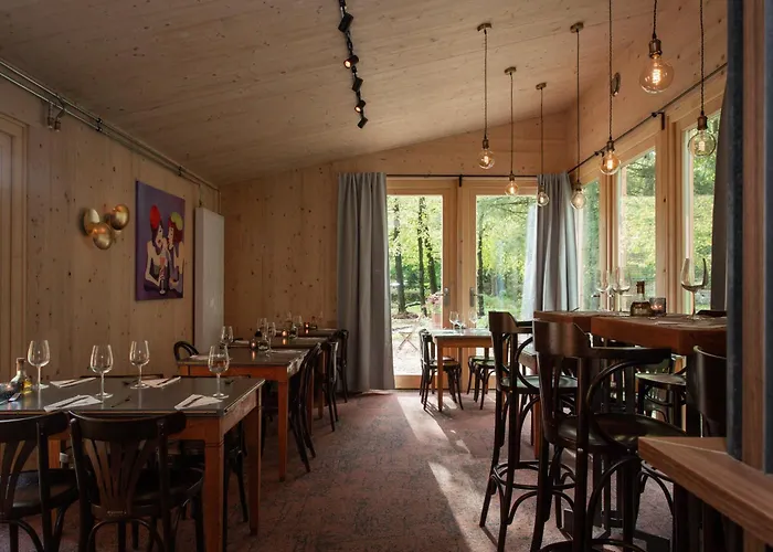 بيت خشبي Buitenplaats Petersburg